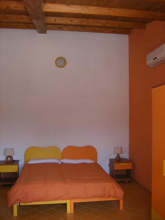 Agriturismo Usurtala Orani Kültér fotó