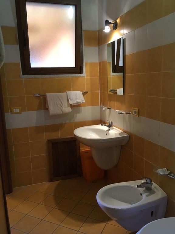 Agriturismo Usurtala Orani Kültér fotó